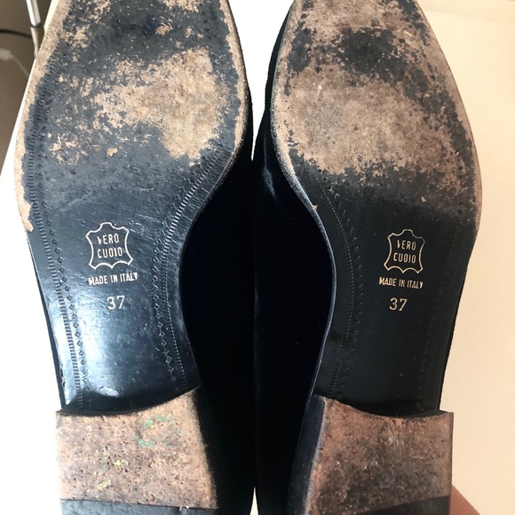Black Velvet Barney’s New York slip ons - Picture 3 of 4
